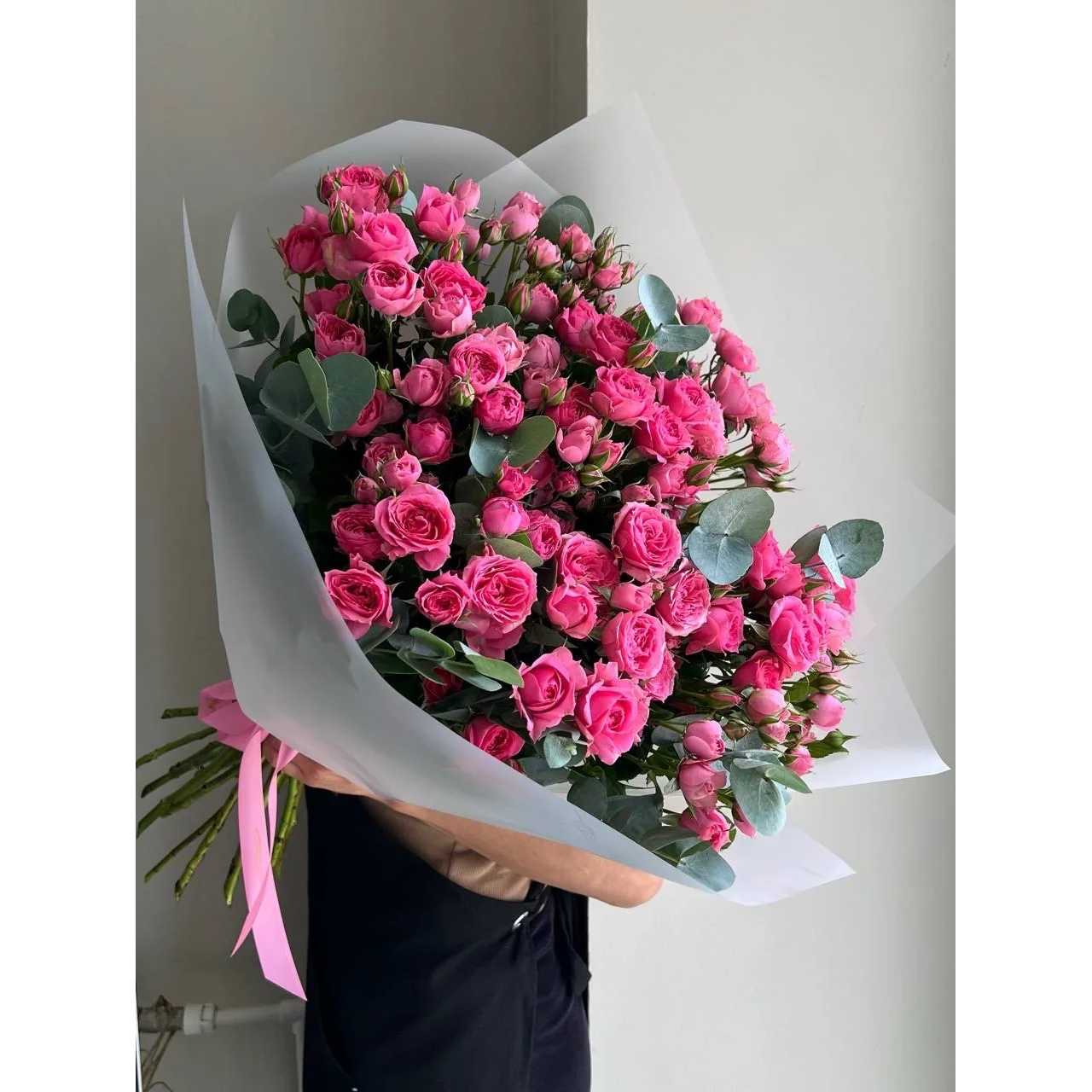 Букет L5150 Букет из кустовых роз, 15 шт