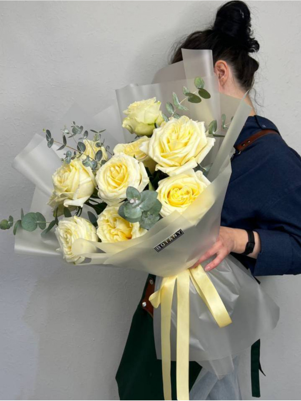 Букет L3136 из пионовидных роз, 11 шт